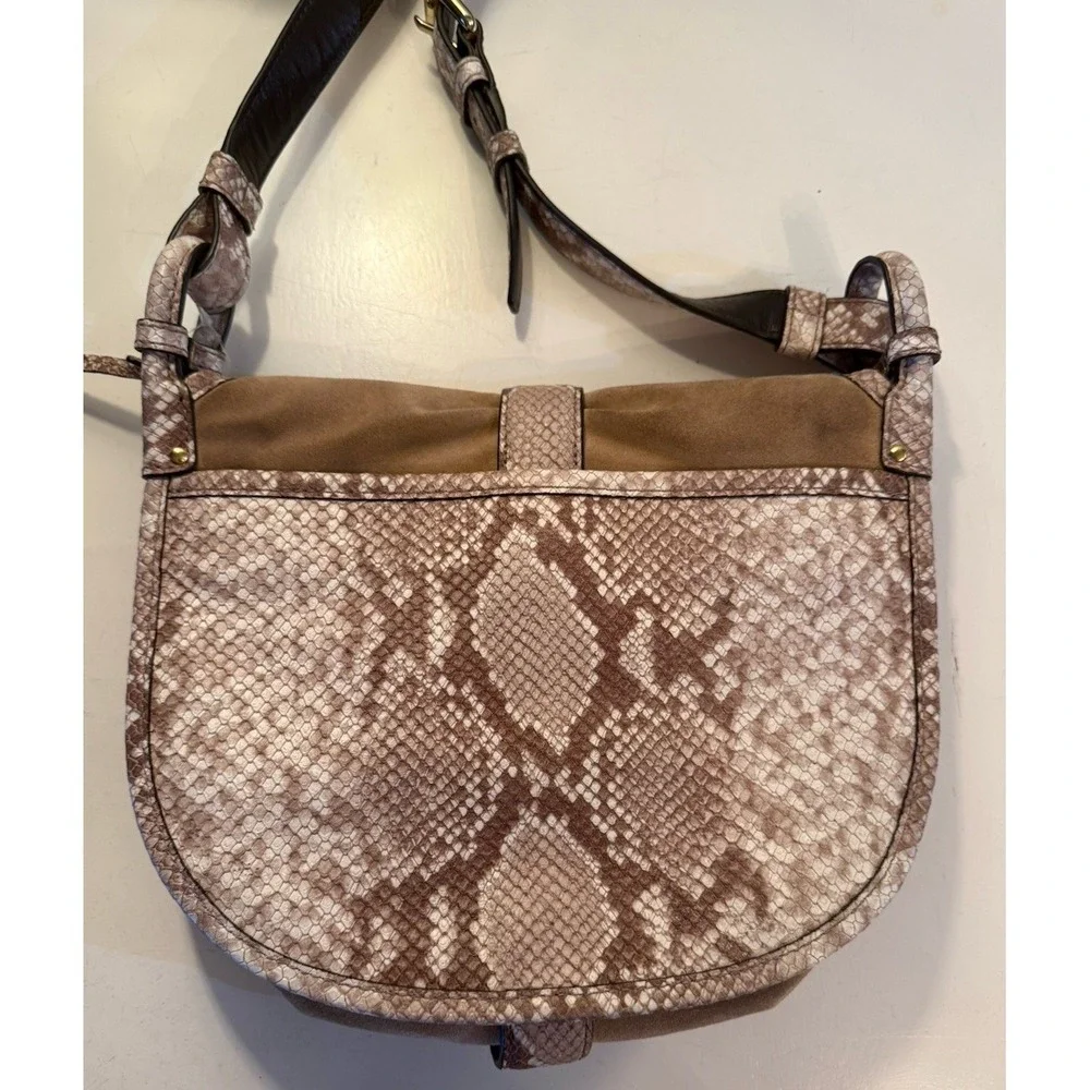 MICHAEL Michael Kors Jamie Saddle Bag Tan Suede‎ Snake print Crossbody 469$